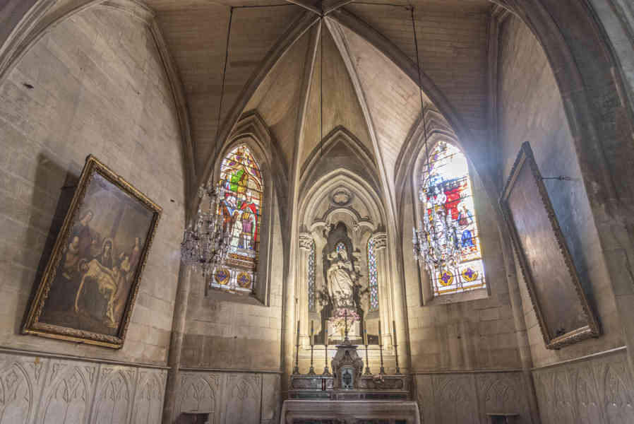 Francia - Arles 007 - iglesia Saint-Trophine - capilla del Santo Sacramento.jpg